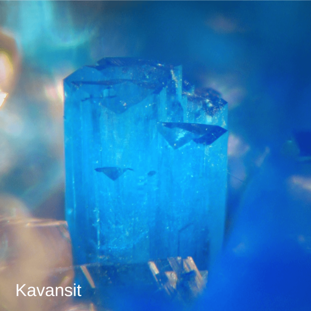 Kavansit - oblik kristala 1080x1080
