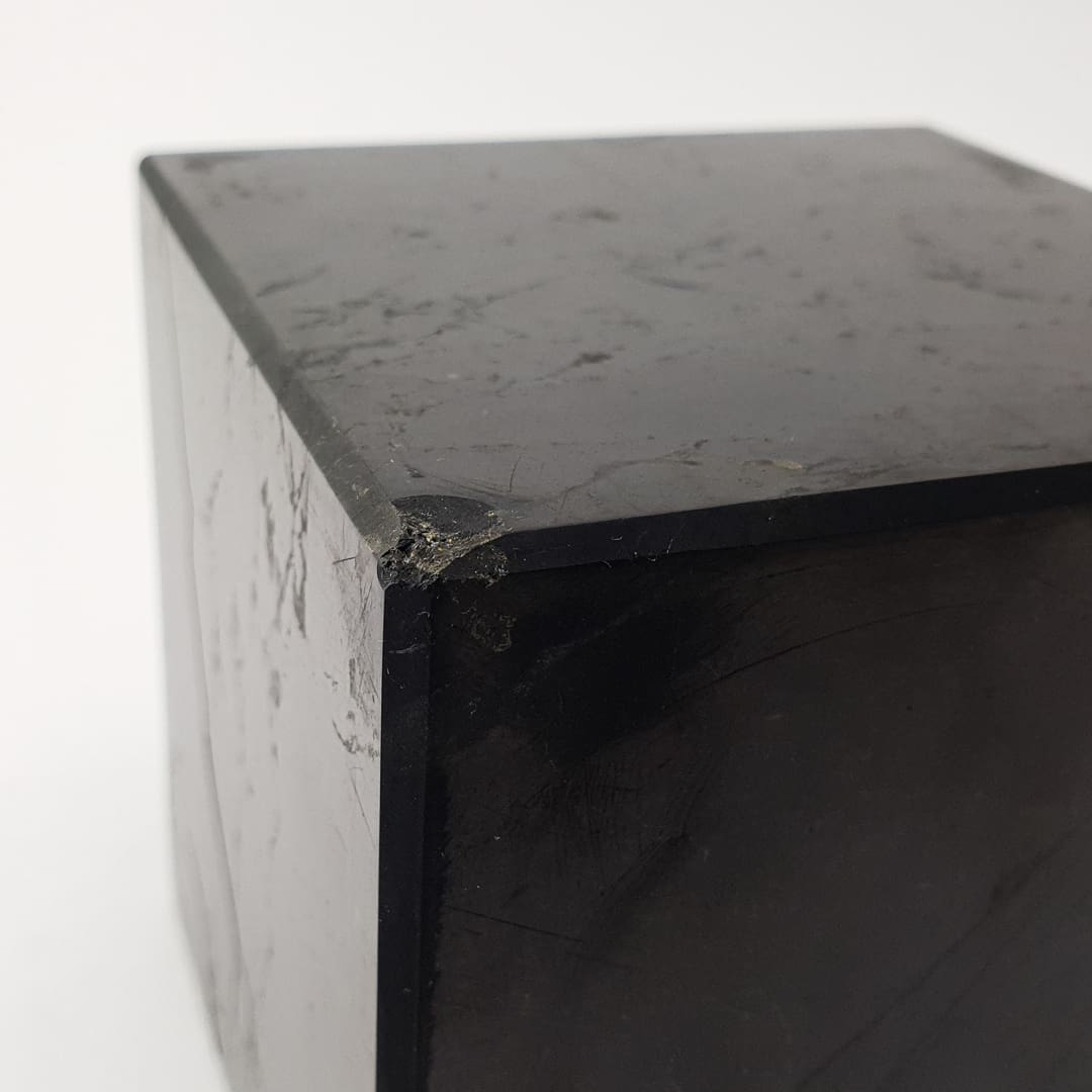 Šungit kocka 10cm #2023P1 - Oštećena