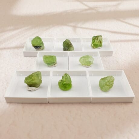 Peridot u Akrilnoj Kutiji M #11744B104