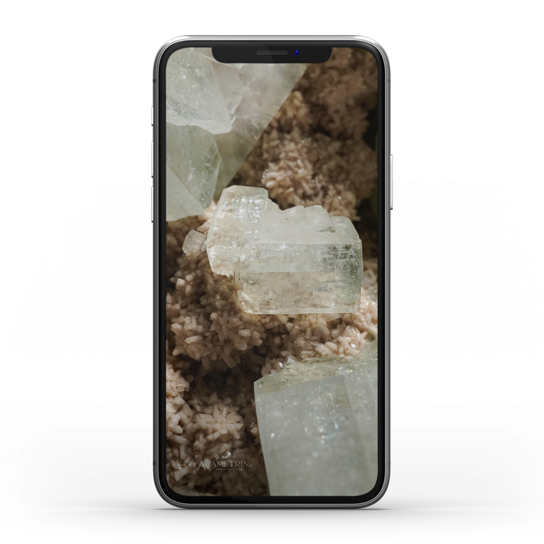 iPhone_Mockup_kristali_021