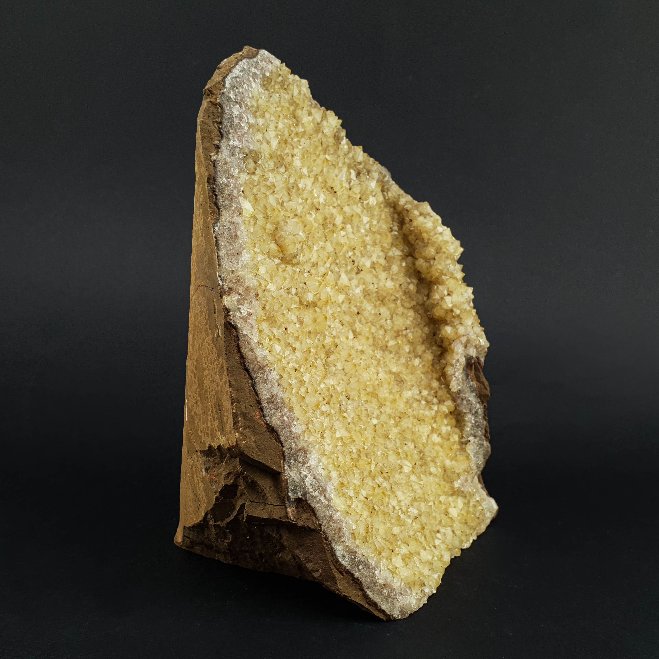 Citrin sa poliranim dnom 1.7kg #12246P10 (5)