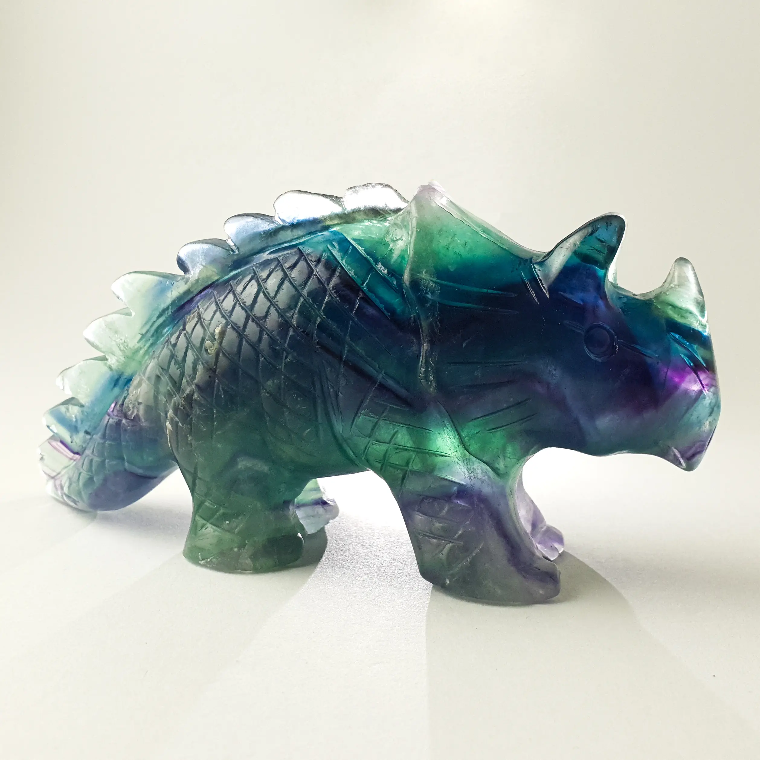 Fluorit Dinosaurus #11945P2