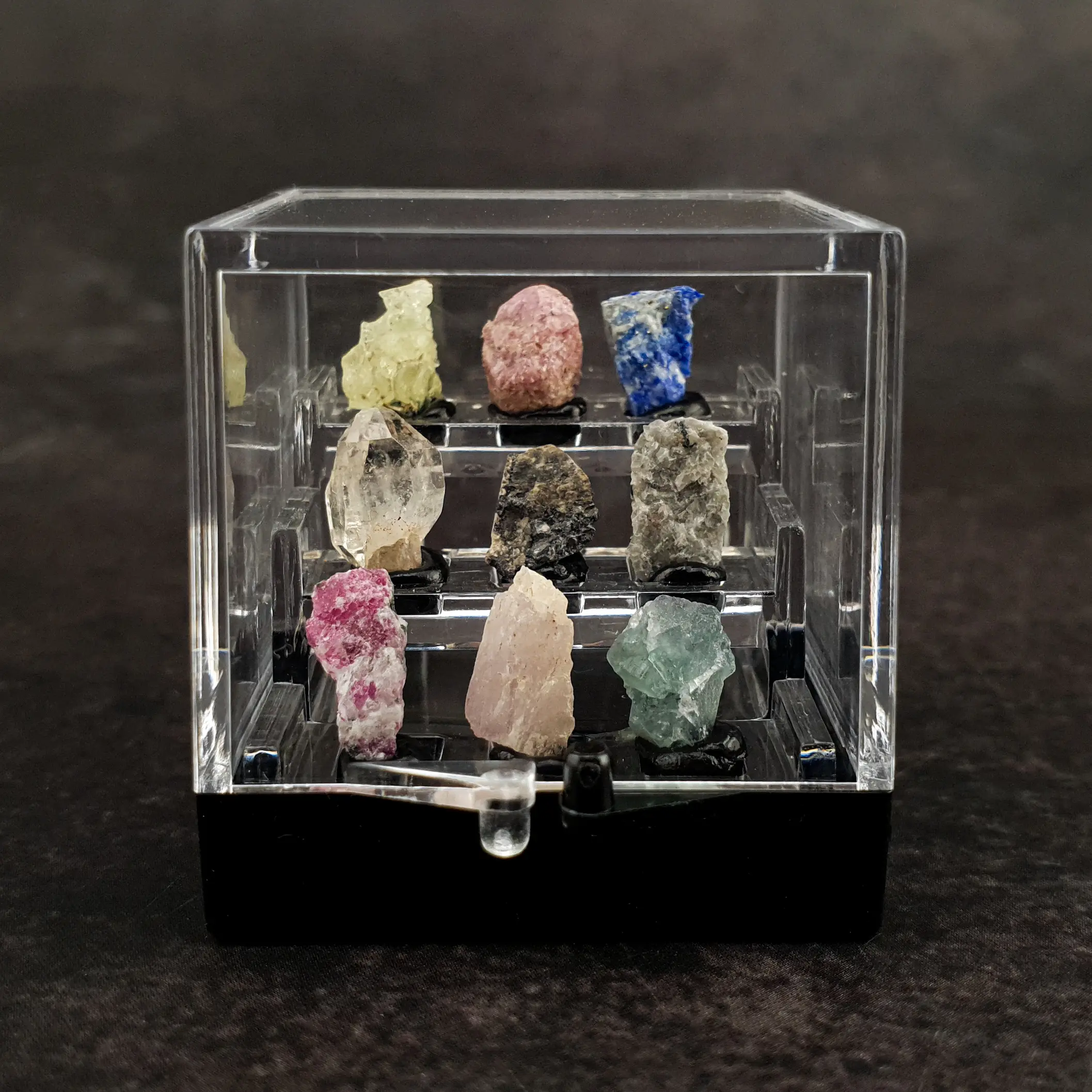 Set Fluorescentnih Kristala | Akrilna kutija | Manji #11937
